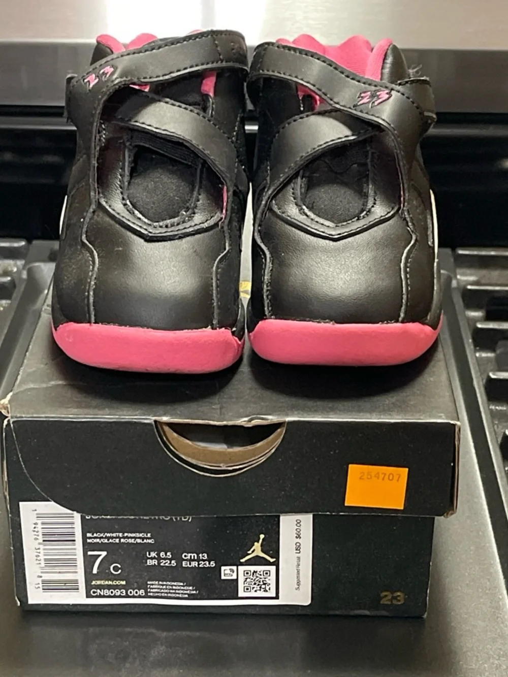 Jordan Kids Black and Pink Velcro Strap Sneakers